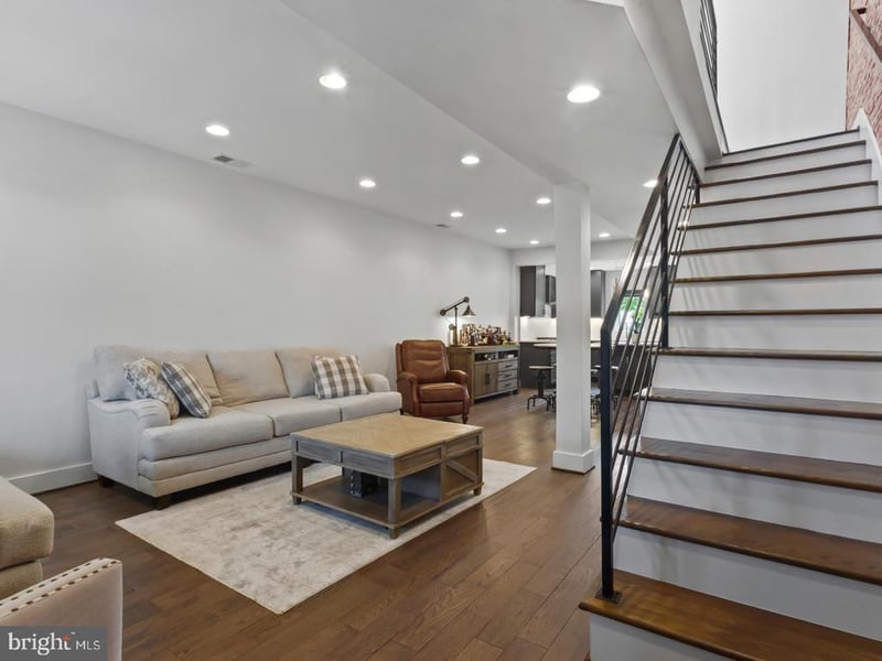 1279 Oates St NE, Washington, DC 20002
