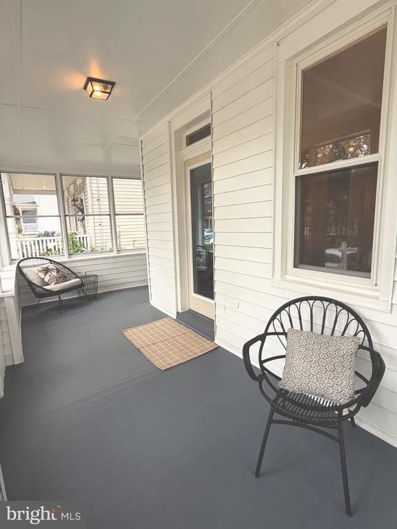21 Woodlawn Ave, Annapolis, MD 21401