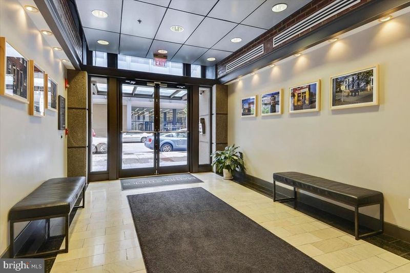 916 NW G St NW #1002, Washington, DC 20001