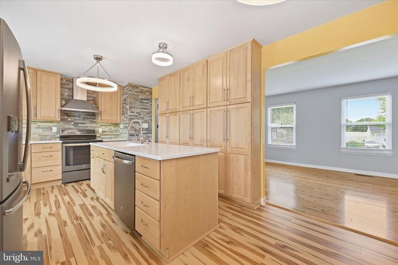 8507 Adventure Ct, Walkersville, MD 21793