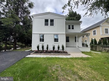 916 Crawford Dr, Rockville, MD 20851