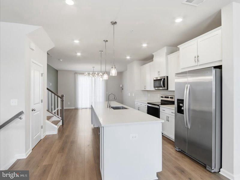 26052 Ridge Rd, Damascus, MD 20872