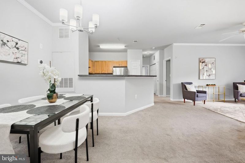 13329 Connor Dr #E, Centreville, VA 20120