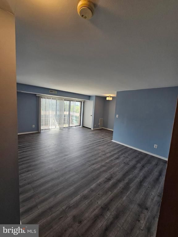 6147 Leesburg PIKE #610, Falls Church, VA 22041