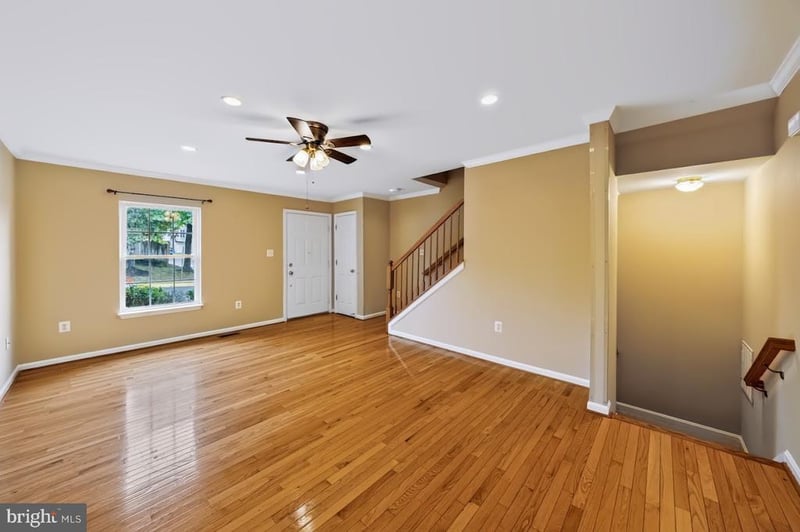 4624 Flatlick Branch Dr, Chantilly, VA 20151