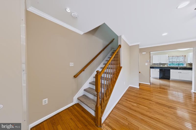 4624 Flatlick Branch Dr, Chantilly, VA 20151
