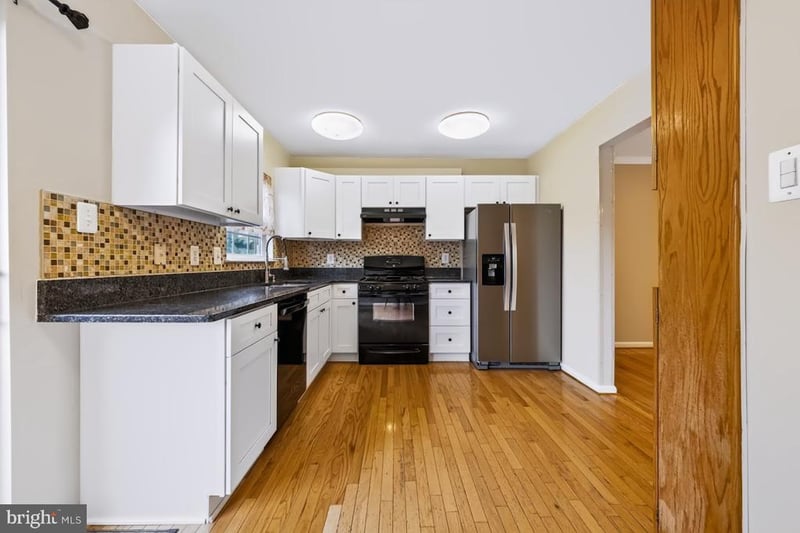 4624 Flatlick Branch Dr, Chantilly, VA 20151