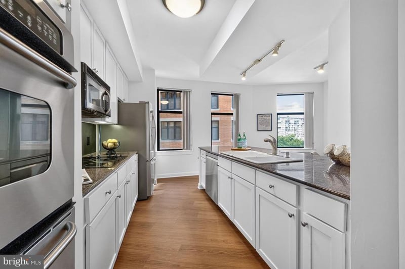400 Massachusetts Ave NW #711, Washington, DC 20001