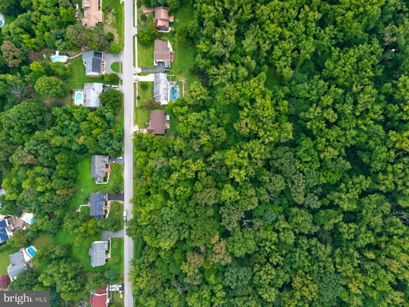 618 River Bend Rd, Fort Washington, MD 20744