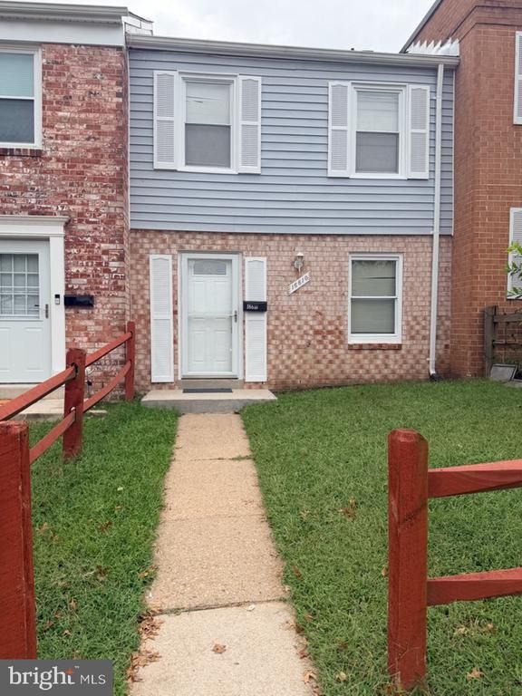 16610 Galt Ct, Woodbridge, VA 22191