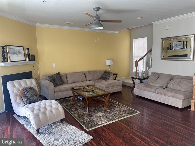 13063 Marcey Creek Rd #13063, Herndon, VA 20171