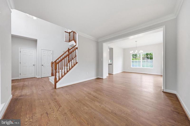 6303 Iverson Ter N, Frederick, MD 21701