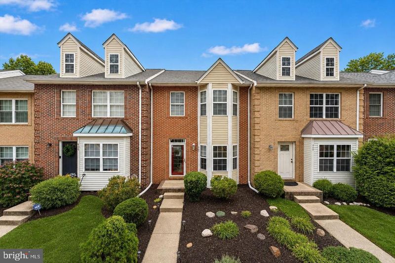 407 Lakeview Ct, Stafford, VA 22554