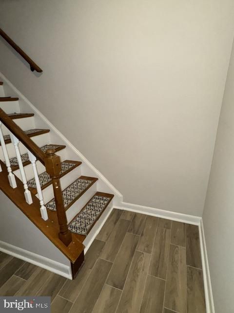 7412 Hallcrest Dr, Mclean, VA 22102