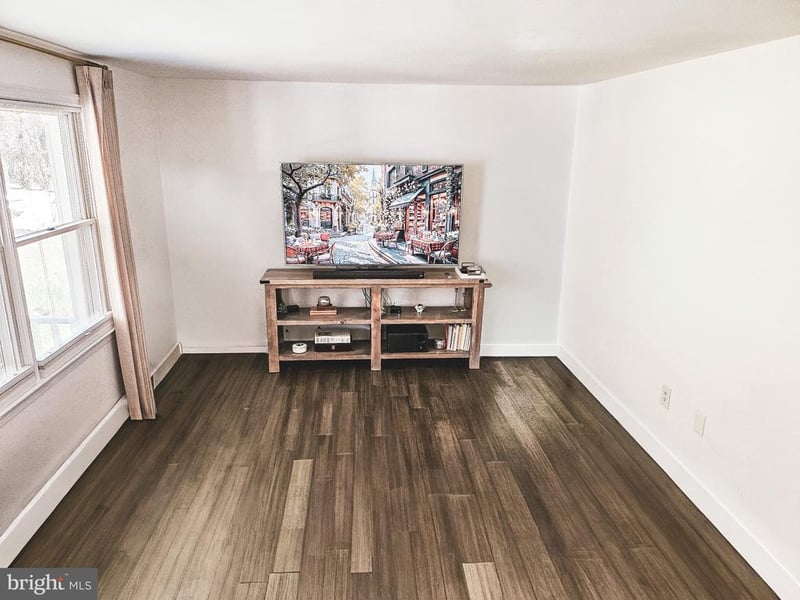 7601 Rudyard St, Falls Church, VA 22043