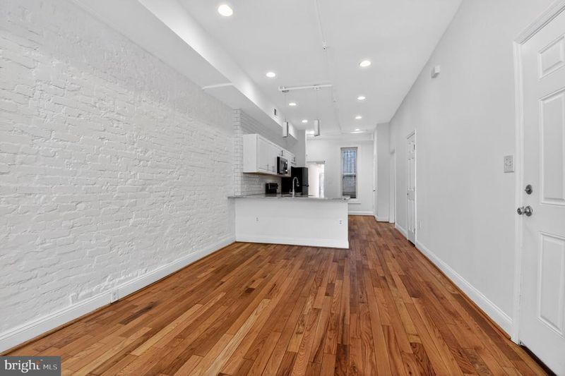 1707 N Capitol St NE #2, Washington, DC 20002