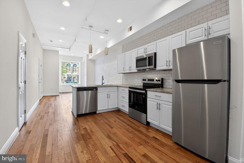 1707 N Capitol St NE #2, Washington, DC 20002
