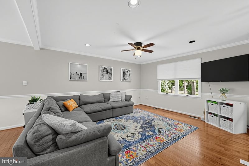 530 Saint Martins Ln, Severna Park, MD 21146