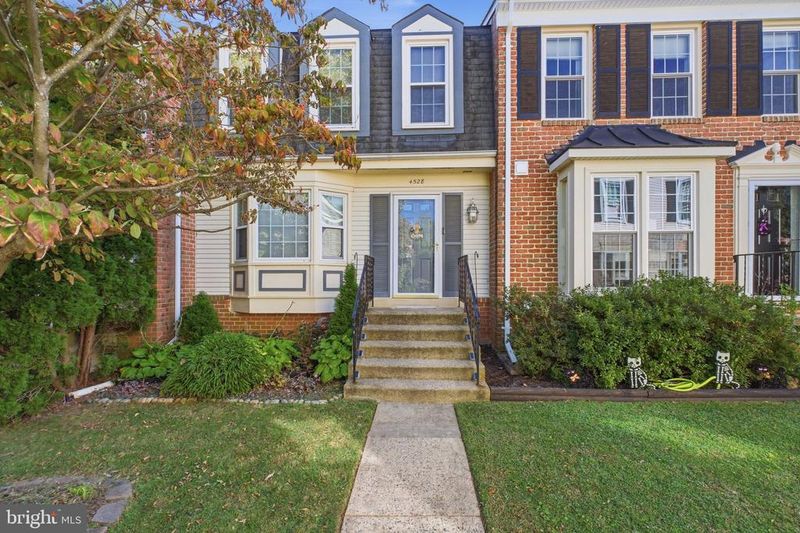 4528 Shoal Creek Ct, Alexandria, VA 22312