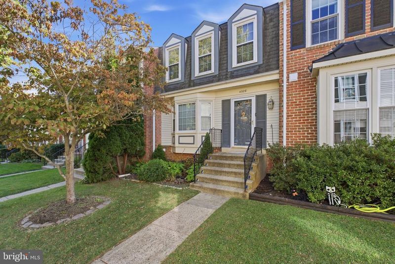4528 Shoal Creek Ct, Alexandria, VA 22312