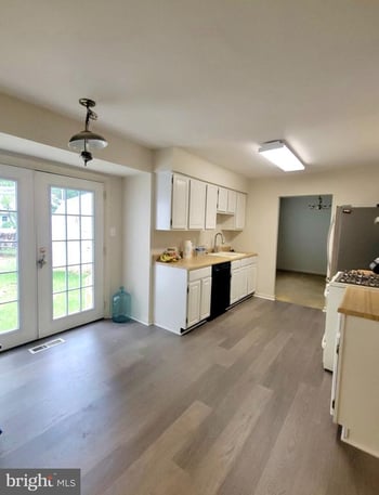 9130 Chesley Knoll Ct, Gaithersburg, MD 20879