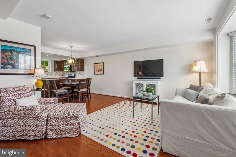 3812 Jason Ave, Alexandria, VA 22302