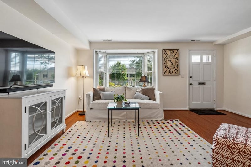 3812 Jason Ave, Alexandria, VA 22302