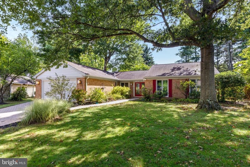 2567 Forest Knl St, Annapolis, MD 21401