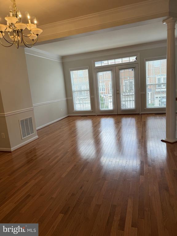 21958 Windy Oaks Sq, Broadlands, VA 20148