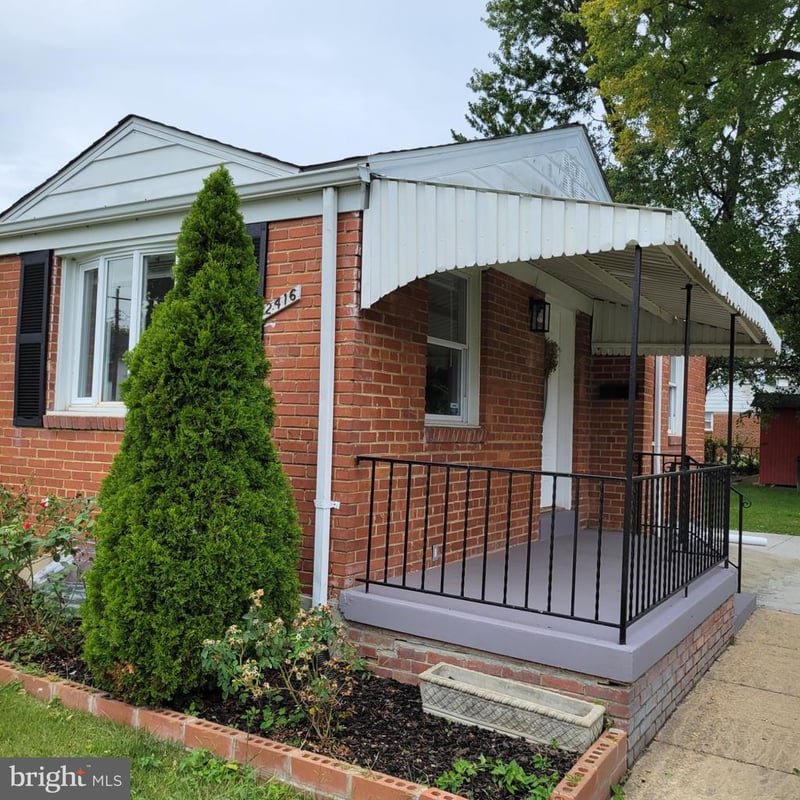 2416 Griffen St, Hyattsville, MD 20783