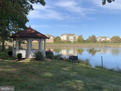 1720 Lake Shore Crest Dr #36, Reston, VA 20190