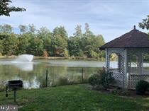 1720 Lake Shore Crest Dr #36, Reston, VA 20190