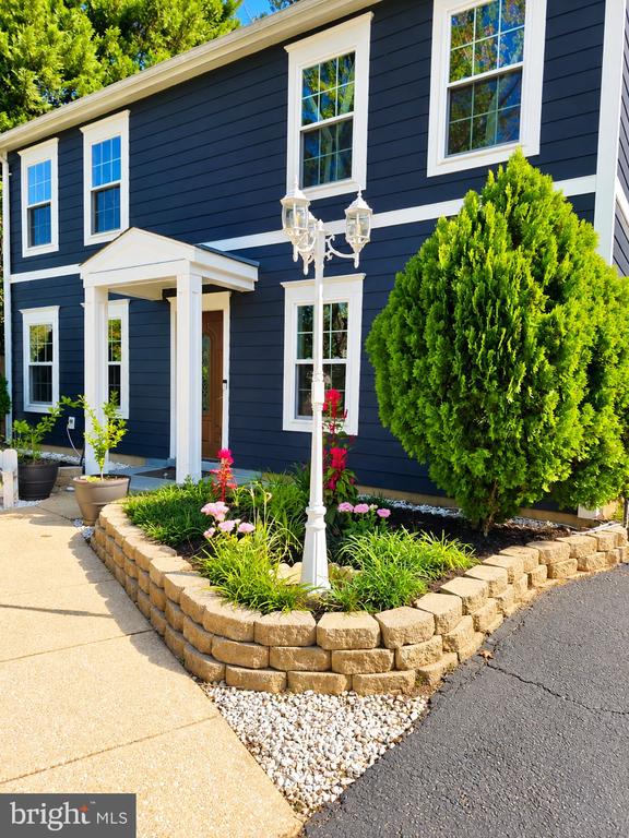14413 Summerton Ln, Woodbridge, VA 22193