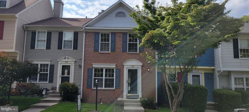 12638 Monarch Ct, Woodbridge, VA 22192