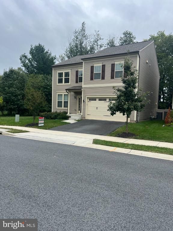 1726 Evansberry Dr, Frederick, MD 21701