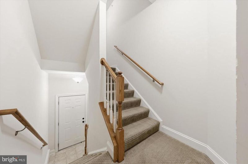 304 Mill Pond Rd, Frederick, MD 21701
