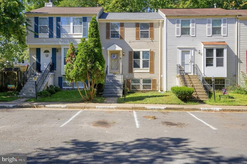 8486 Kirby St, Manassas, VA 20110