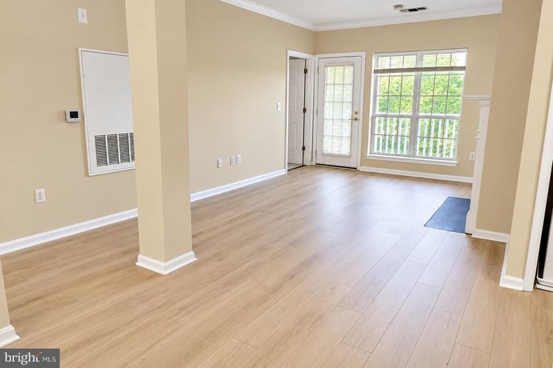 4561 Strutfield Ln #3309, Alexandria, VA 22311