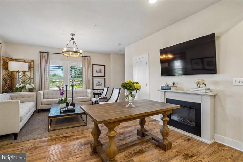 44834 Tiverton Sq, Ashburn, VA 20147
