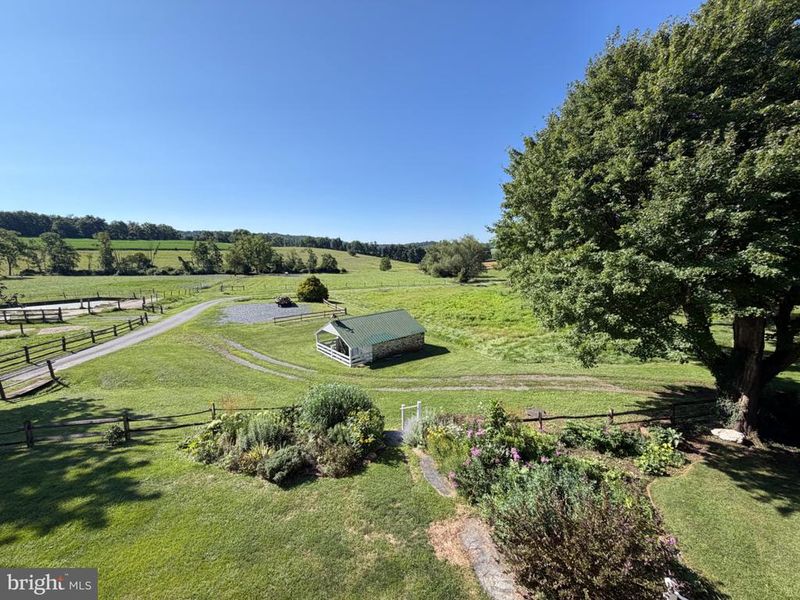 11037 Harp Hill Rd, Myersville, MD 21773