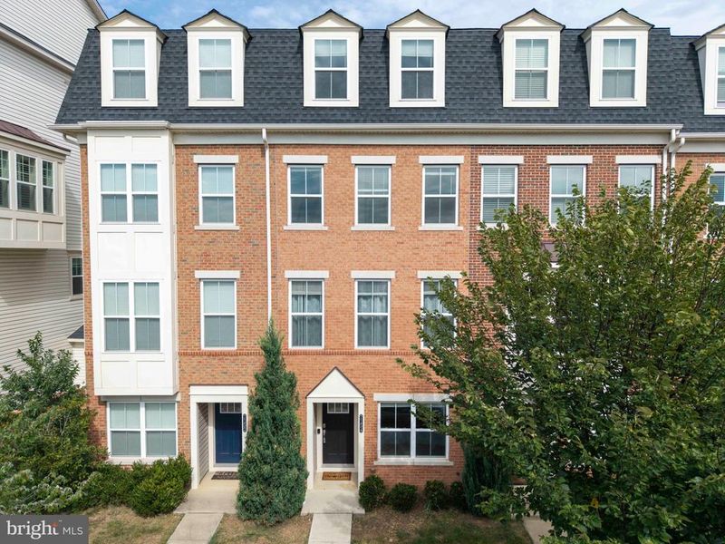7154 Proclamation Pl, Frederick, MD 21703