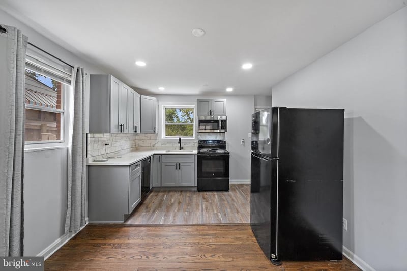 6929 Decatur Pl, Hyattsville, MD 20784