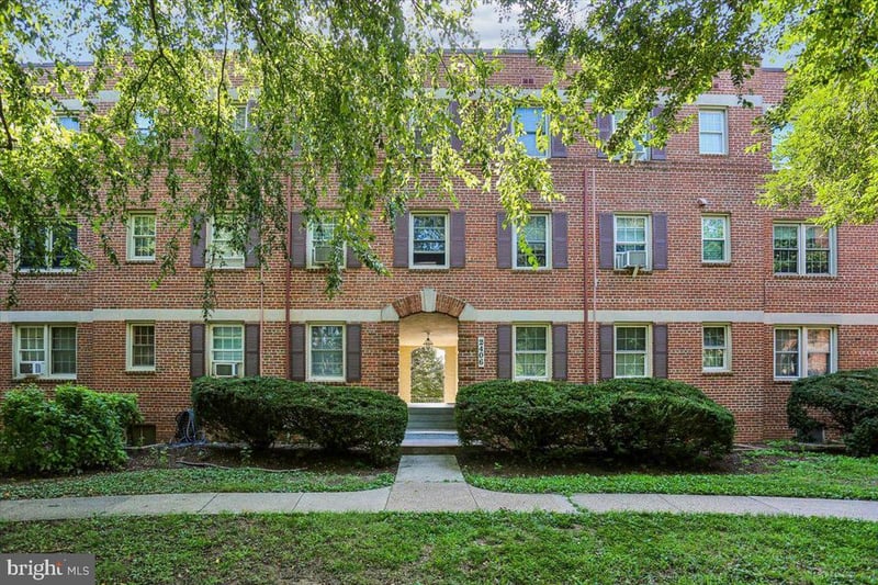 2406 Colston Dr #301-C, Silver Spring, MD 20910