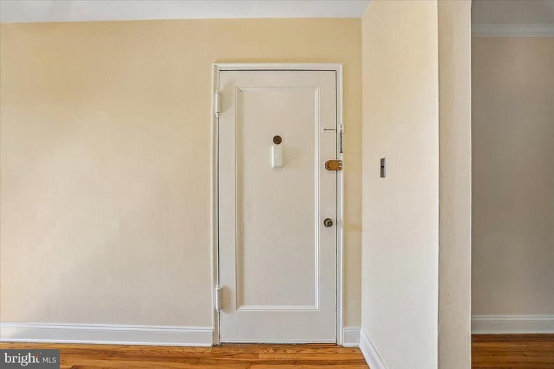 2406 Colston Dr #301-C, Silver Spring, MD 20910
