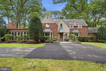 10601 Sweetbriar Pw, Silver Spring, MD 20903