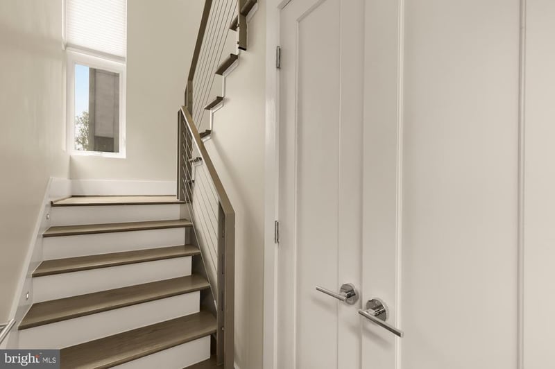 3915 Fulton St NW #5, Washington, DC 20007