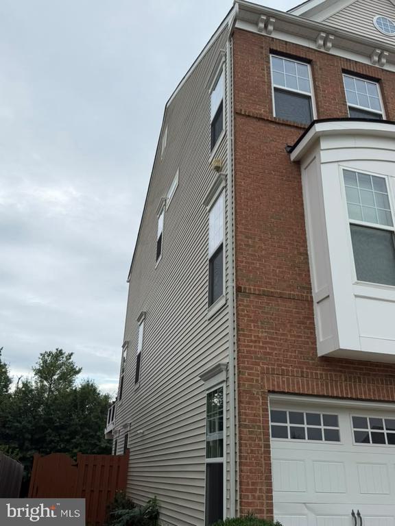 43357 Hominy Ter, Chantilly, VA 20152