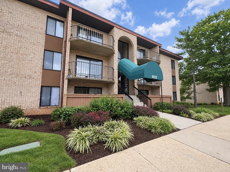 6932 Hanover Pw #203, Greenbelt, MD 20770