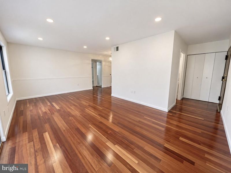 6932 Hanover Pw #203, Greenbelt, MD 20770