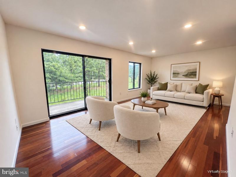 6932 Hanover Pw #203, Greenbelt, MD 20770